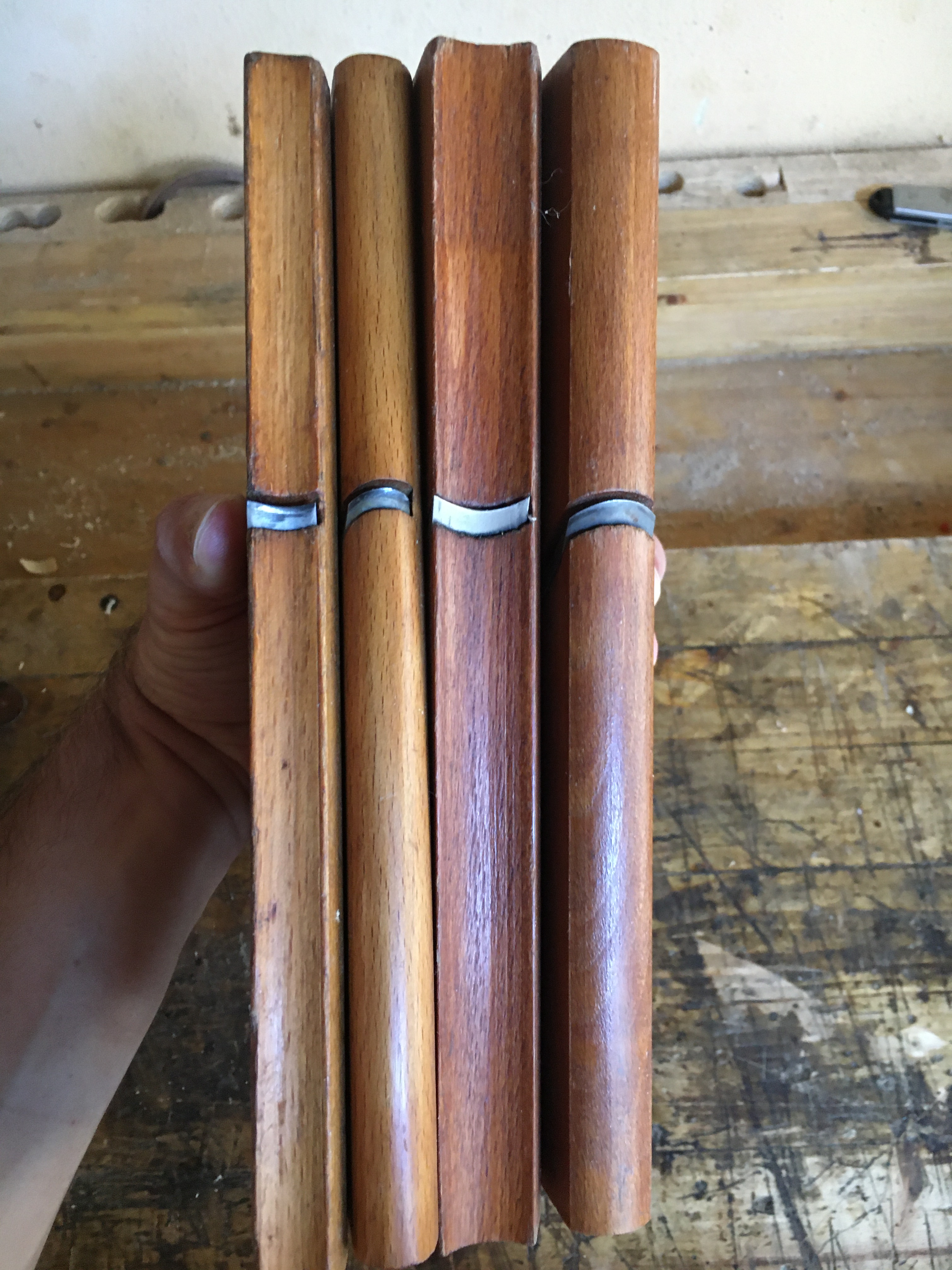 Profili in legno - Bastoni e profili per interni, Profili con scivoli
